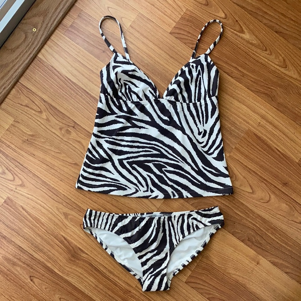 Over The Shoulder Tankini Set